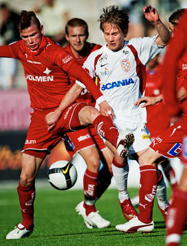 Riki Cakic, Norrköping, och Andi Toompuu, Assyriska,