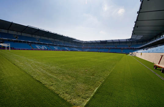 Fotboll, Pressvisning på Swedbank Stadion, Arena