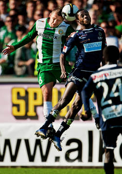 Fredrik Söderström, Hammarby, och Yannick Bapupa, Gefle,