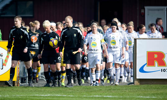 Inmarsch, entré, intåg