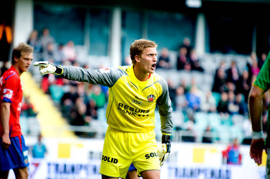 Pär Hansson, målvakt, Helsingborg skriker