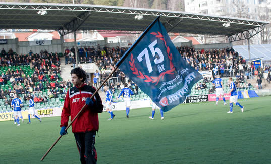 Stryktipset 75år. Svenska Spel, flagga