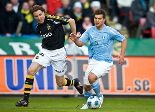 Nils-Eric Johansson, AIK och Labinot Harbuzi, Malmö FF