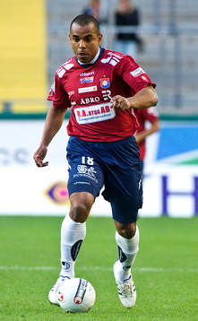 Alvaro Santos