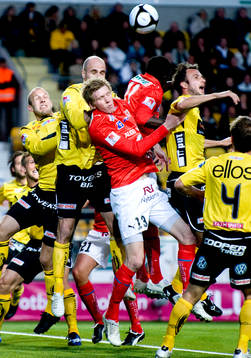Kalabalik i Elfsborgs straffområde
