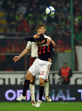 Franceschini och Kaka i nickduell