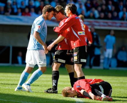 Labinot Harbuzi, Malmö och Dennis Melander, Trelleborg i