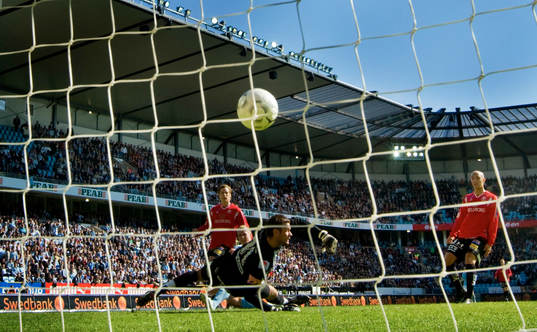 Daniel Larsson, Malmö gör 1-1 bakom Viktor Norling,