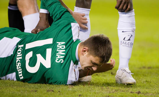 Igor Armas, spottar blod