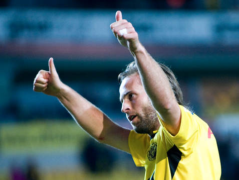Mathias Florén, matchhjälten, tummarna upp för Elfsborg.