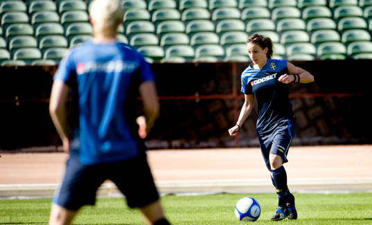 Kosovare Asllani