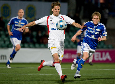 Martin Lorentzson, Assyriska mot Ari Skulason, Sundsvall
