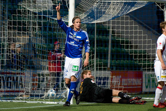 Linus Hallenius, Sundsvall jubel