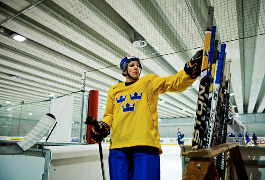 Joel Lundqvist lämnar träningen