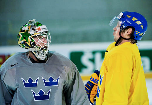 Johan Holmqvist, målvakt, och Richard Wallin
