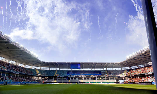 Fotboll, dam, Sverige - Brasilien, invigning av Gamla