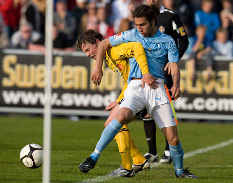 Jimmy Durmaz, Malmö trasslar in sig med Emanuel Svensson,