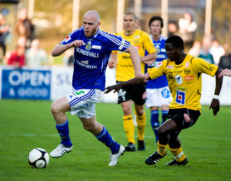 Hannes Sigurdsson, Sundsvall och Patrick Osiako, Mjällby