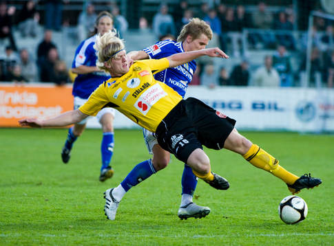 Robin Cederberg, Mjällby och Ari Skulason, Sundsvall