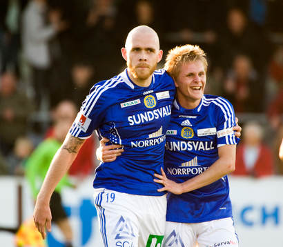 Hannes Sigurdsson,  jubel med lagkompisar