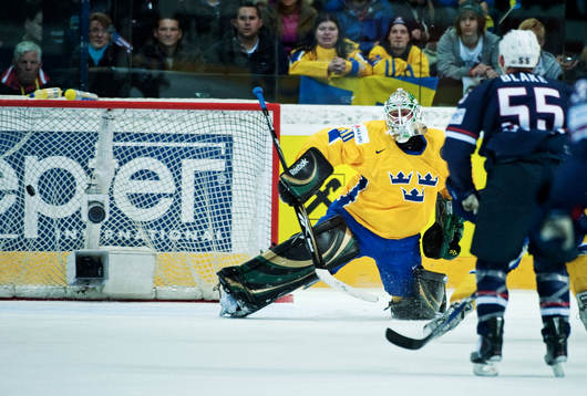 Jonas Gustavsson, målvakt, Sverige, släpper in 0-1