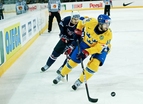Kristian Huselius, Sverige