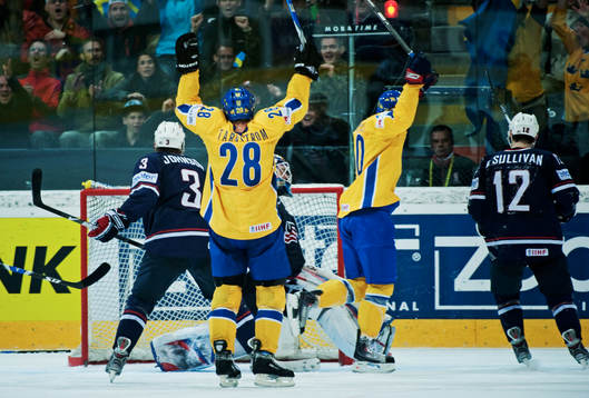 Dick Tärnström och Kristian Huselius, Sverige, jubel