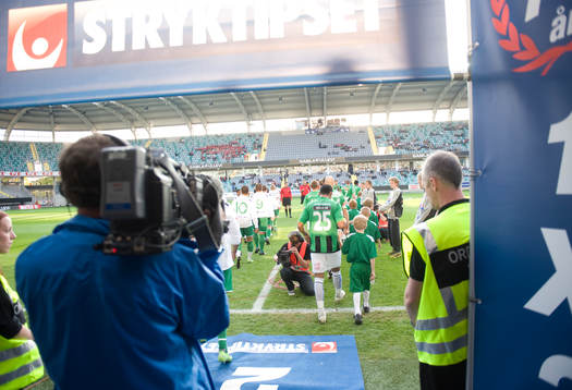 Inmarsch, spelarentré, Stryktipset, Svenska Spel