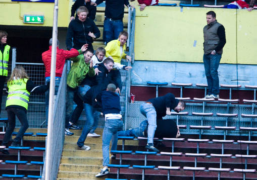 Slagsmål på Helsingborgs läktare