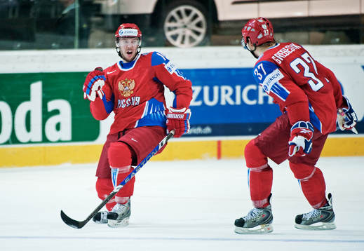Sergei Mozyakin och Denis Grebeshkov, Ryssland, jubel