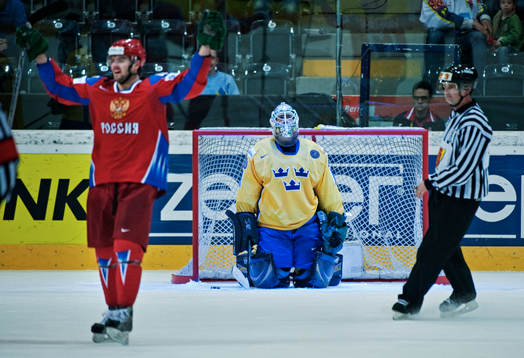 Jonas Gustavsson, målvakt, Sverige, depp medan Alexander