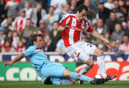Matthew Etherington, Stoke och Lucas Neill, West Ham