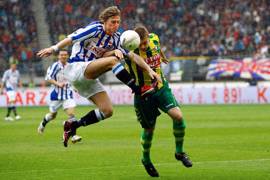 Arnor Smarason mot Timothy Derijck
