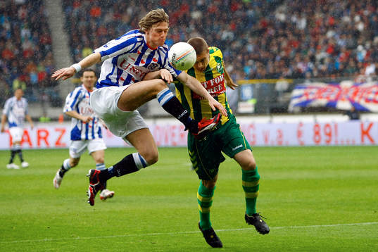 Arnor Smarason mot Timothy Derijck
