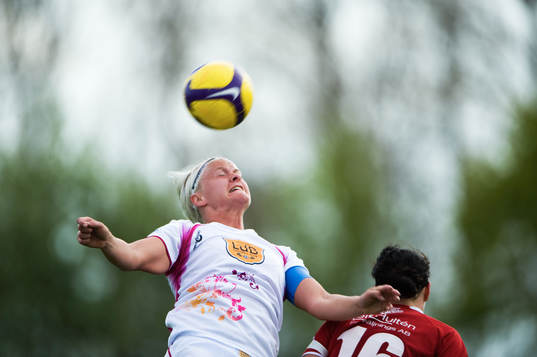 Nilla Fischer, Malmö, vinner nickduell