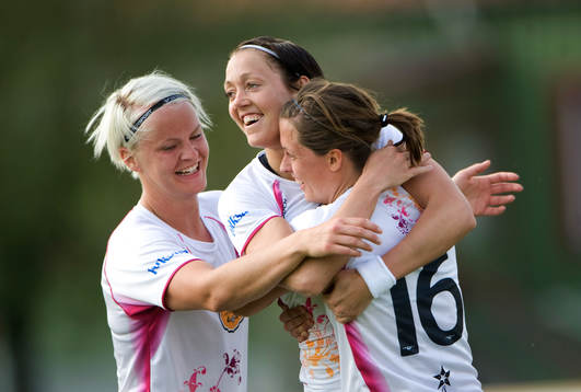 Nilla Fischer och Therese Sjögran, Malmö (Jubel)