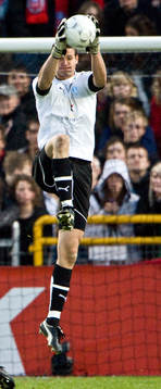 Jonas Sandqvist, målvakt