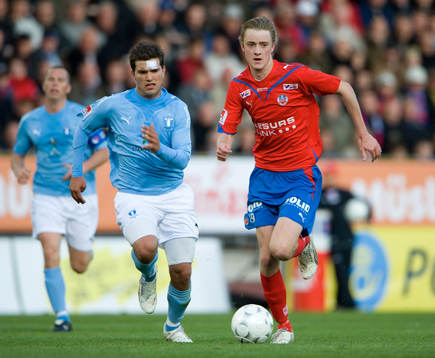 Rasmus Jönsson, Helsingborg, rycker, Labinot Harbuzi,