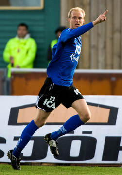 Andreas Johansson,  Halmstad, kvitterar till 1-1. jubel