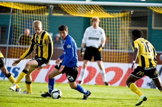 Anel Raskaj, Halmstad. Tom Söderberg, Häcken