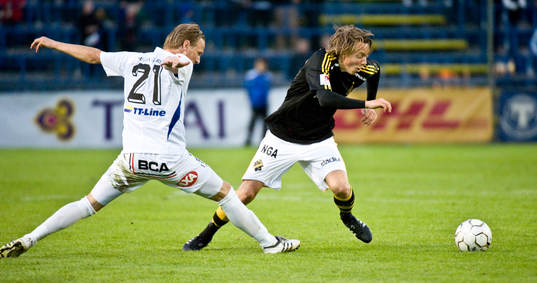 Jos Hooiveld, AIK