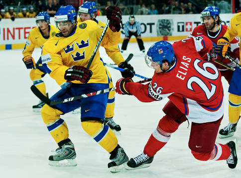Johnny Oduya, Sverige och Patrik Elias, Tjeckien