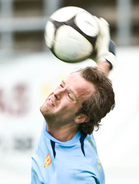 Simon Nurme, målvakt