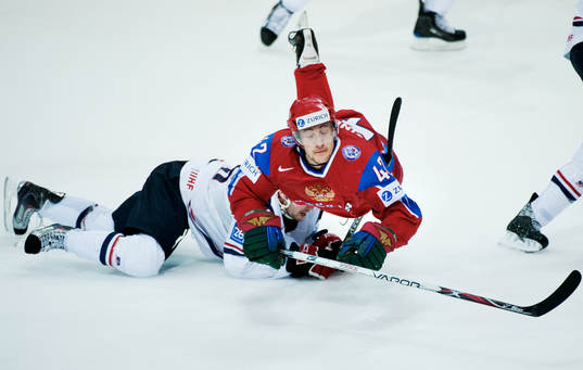 Sergei Zinoviev, Ryssland, bjuds på en flygtur