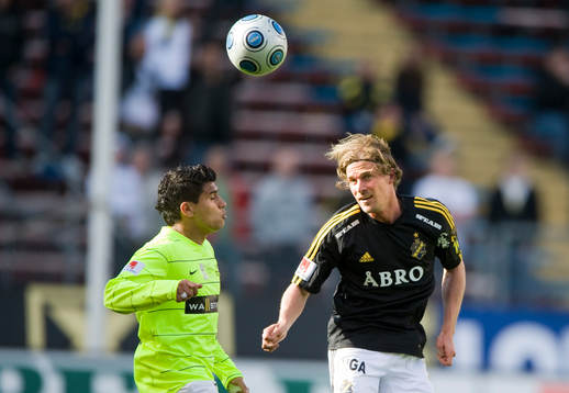 Daniel Tjernström, AIK och Paulo de Oliviera, Häcken