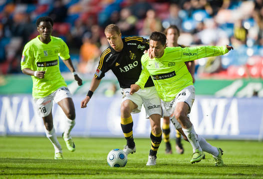 Kenny Pavey, AIK och Johan Lind, Häcken