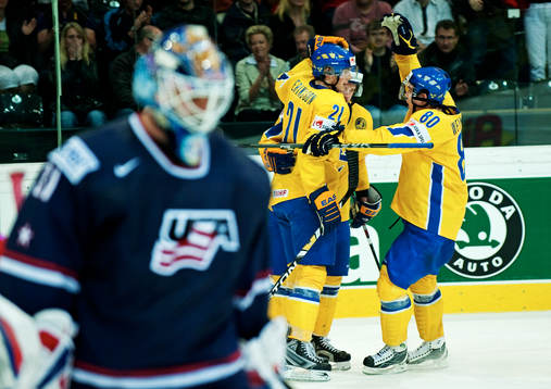 Robert Esche, målvakt, USA, depp och Loui Eriksson, Tony