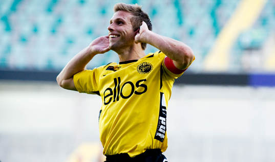 Anders Svensson, Elfsborg, jubel framför GAIS klacken som