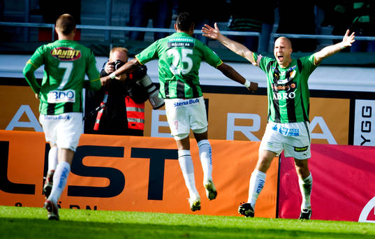 Mattias Lindström,  jubel