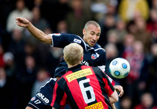 Henrik Larsson, Helsingborg i nickduell